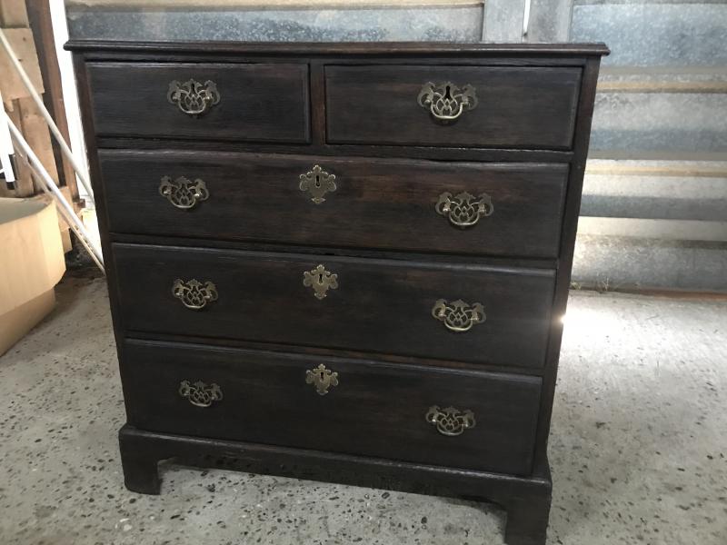 18th century oak chest of drawers with key