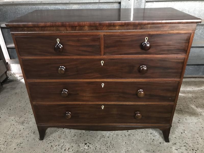Large Georgian Mahogany chest of drawers .
