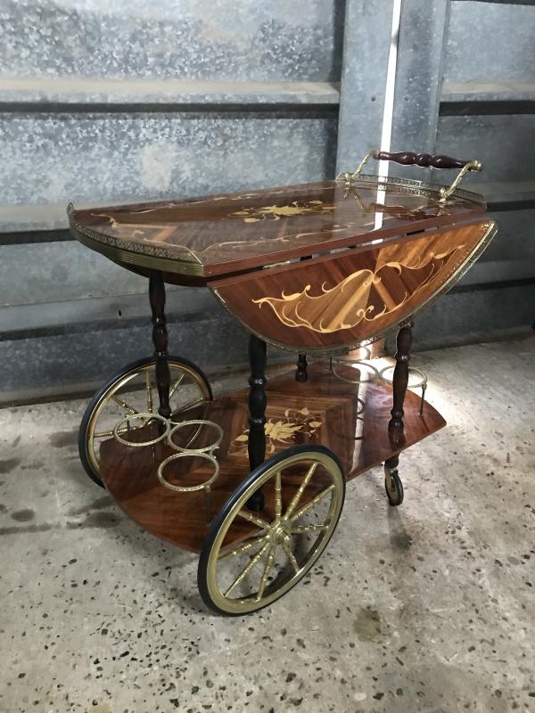 Mid century Italian cocktail / Drinks trolley