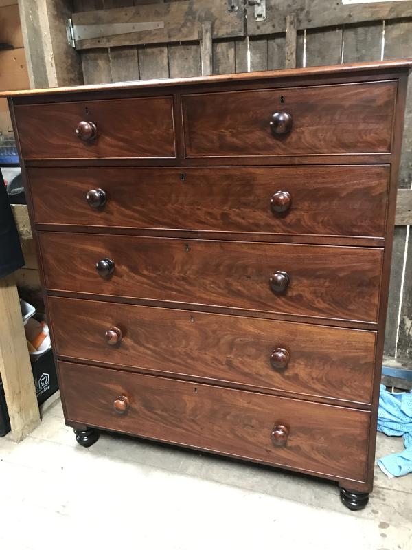 Large Victorian Mahogany chest of drawers.